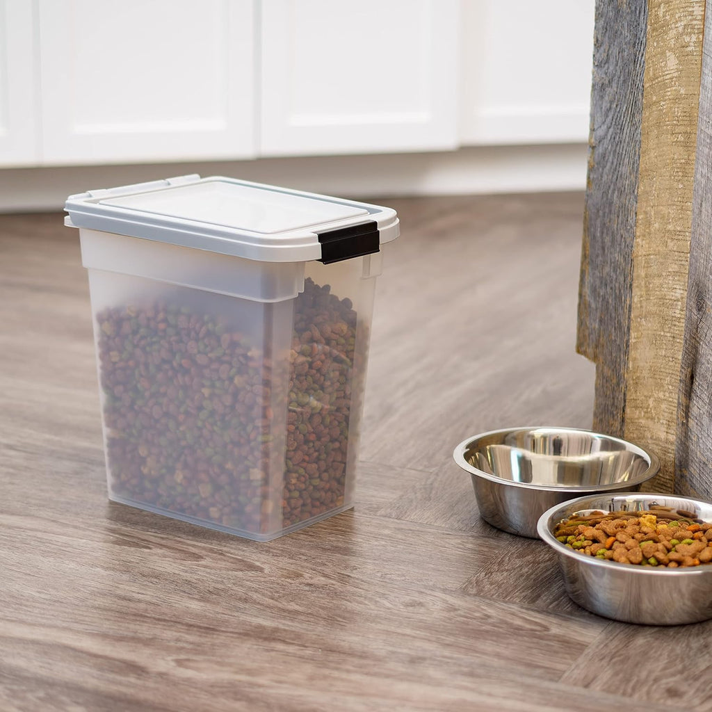 Dog Food Storage Container Up to 10 lbs M581