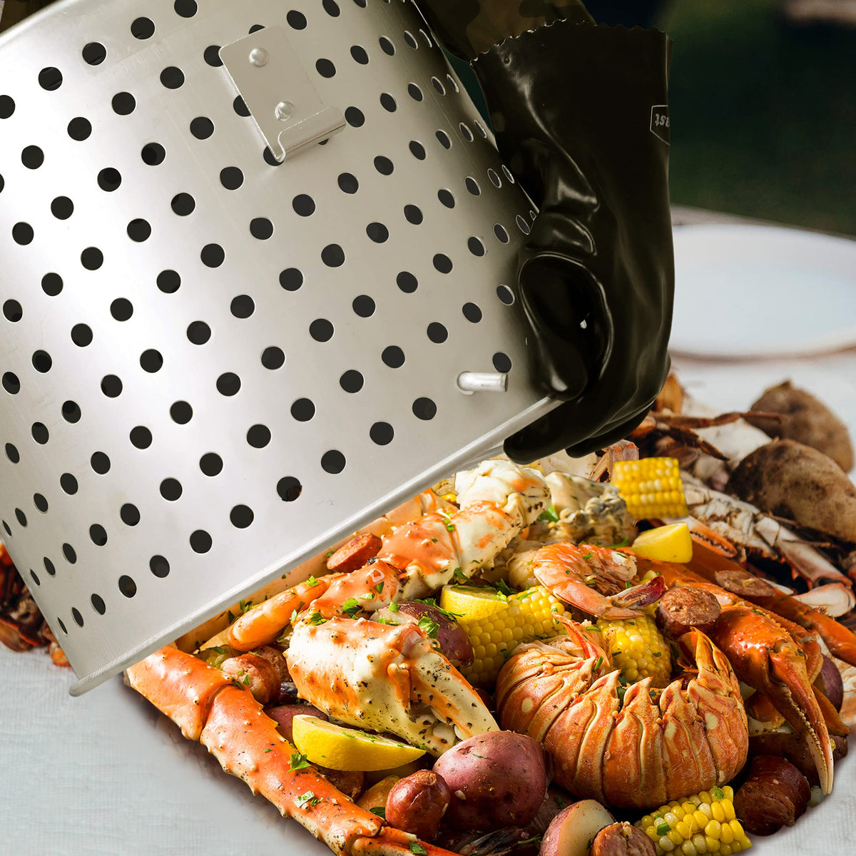 60 Qt. Seafood Boil Pot with Basket and Burner G1467